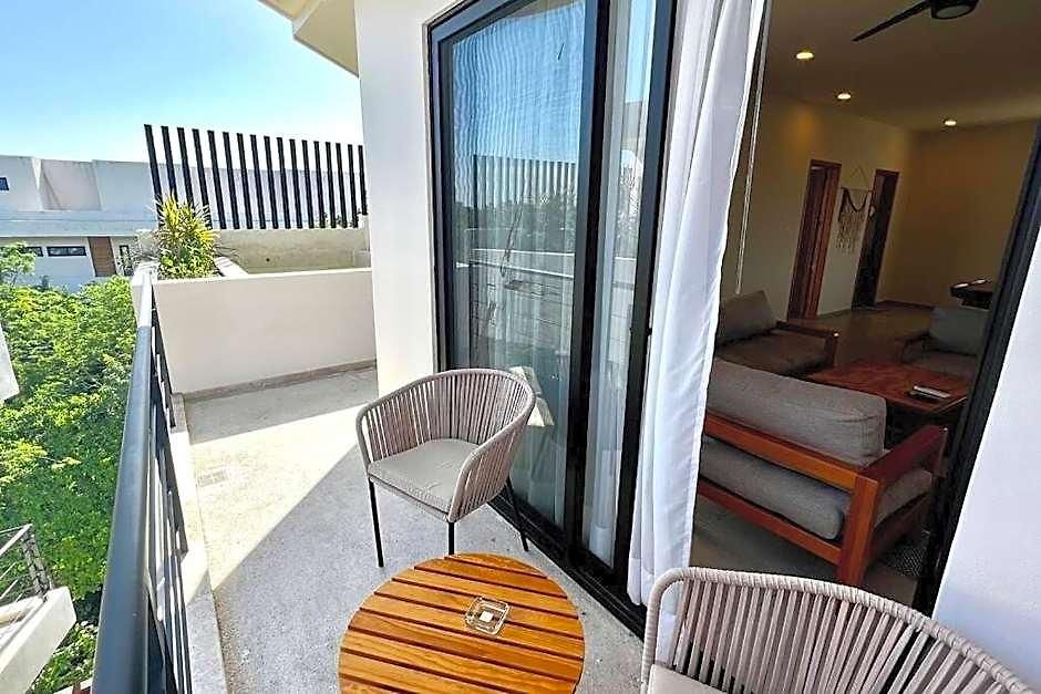 Hotel Spacious Penthouse With Pool