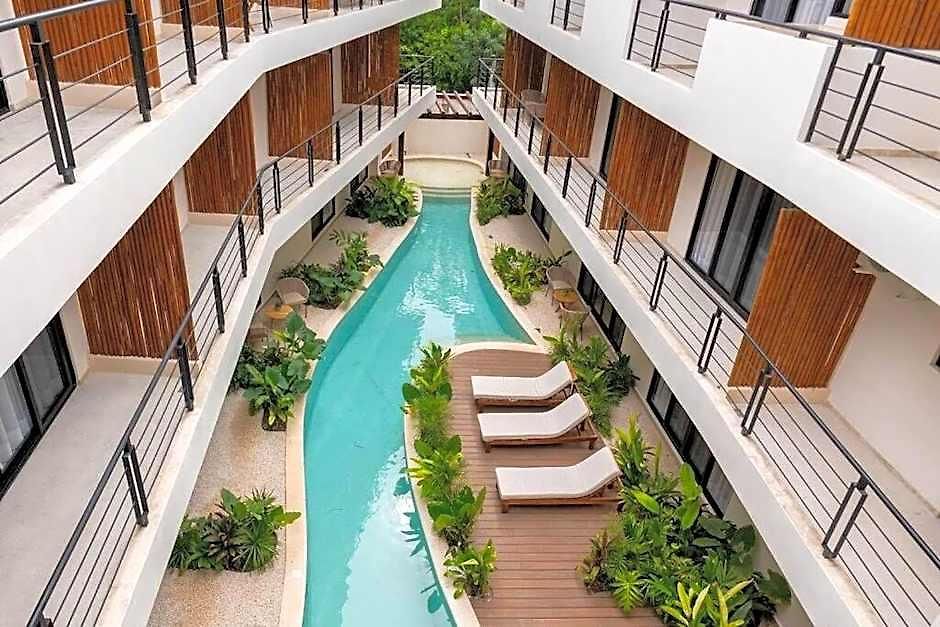 Hotel Spacious Penthouse With Pool 4*