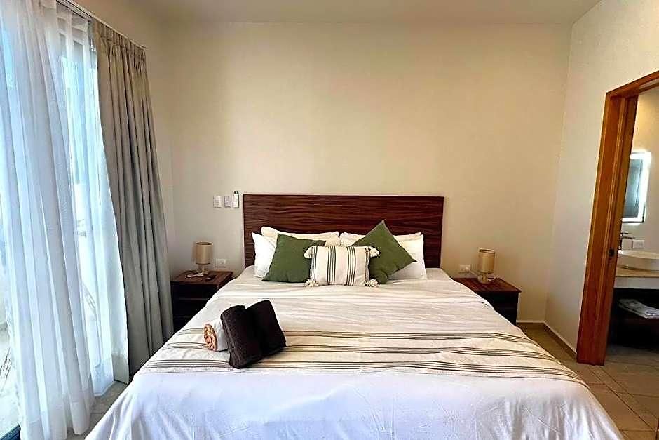 Hotel Spacious Penthouse With Pool 4*