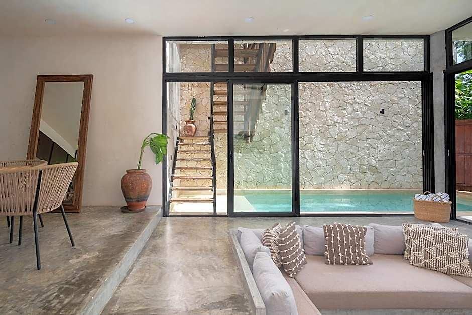 2 Tropical Bohemian Villas-2 Priv Pool-bbq 3a-3b