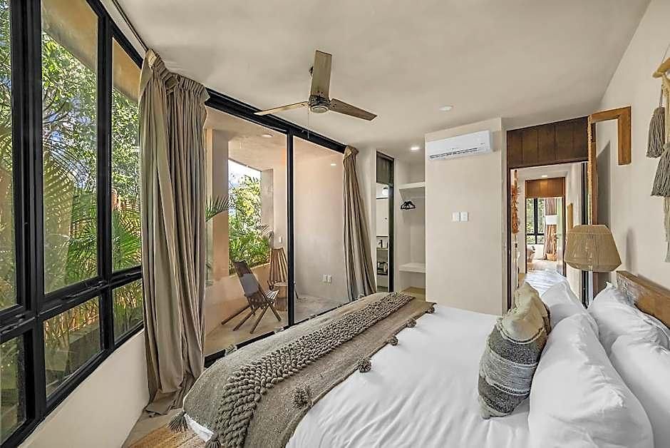 2 Tropical Bohemian Villas-2 Priv Pool-bbq 3a-3b *