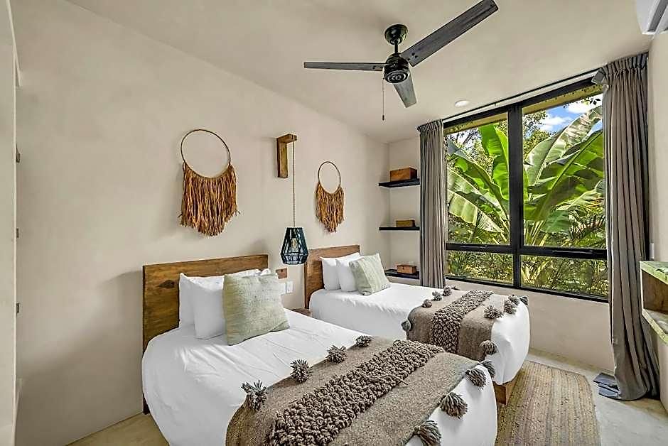 2 Tropical Bohemian Villas-2 Priv Pool-bbq 3a-3b *