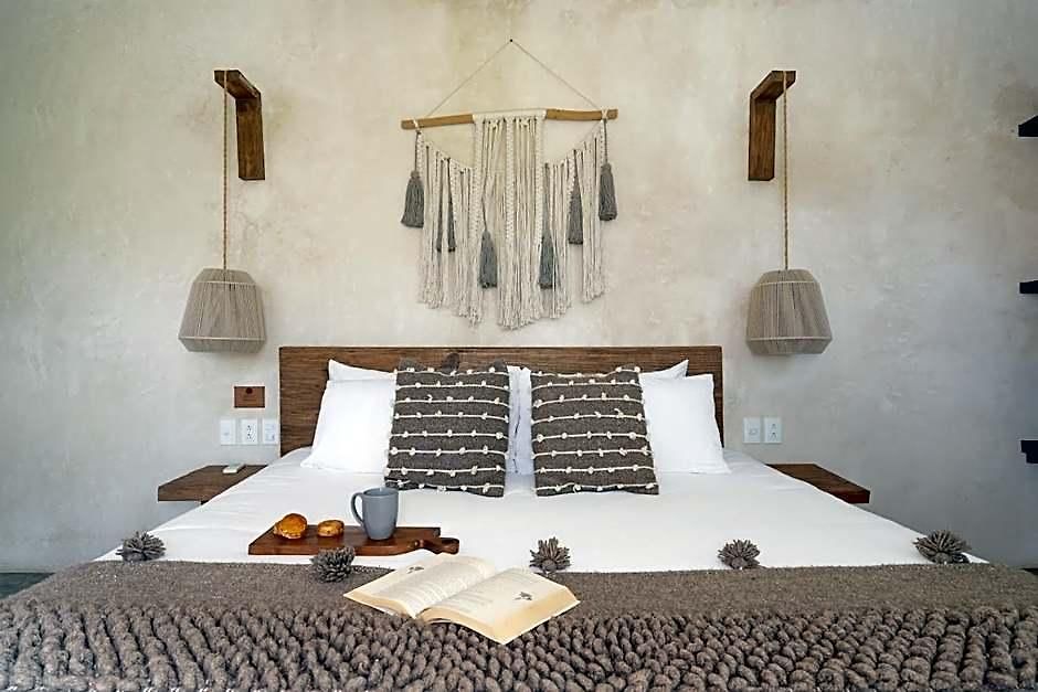 Villa 2 Tropical Bohemian Villas-2 Priv Pool-bbq 3a-3b *