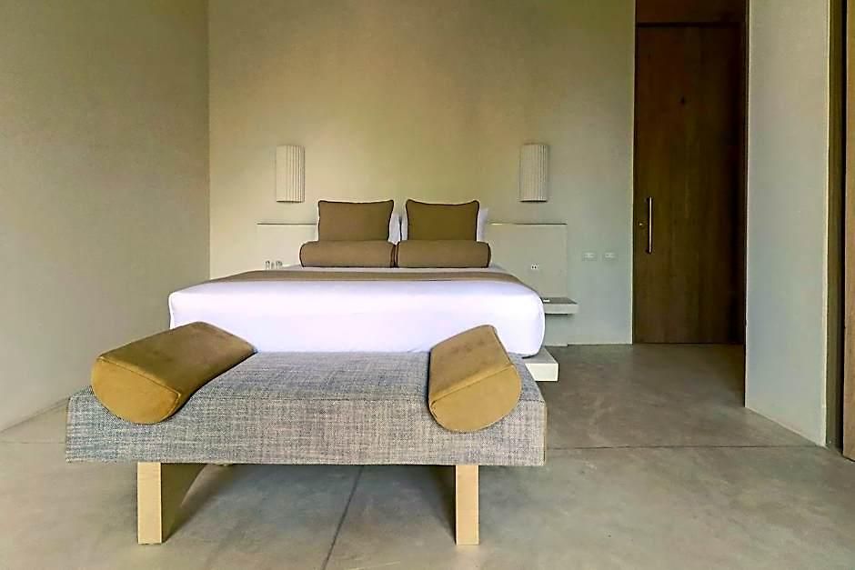 Panamera Hotel 4*