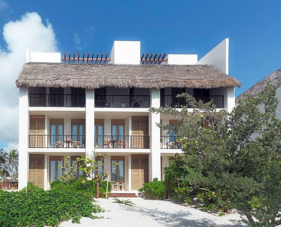 Panamera 4* Tulum