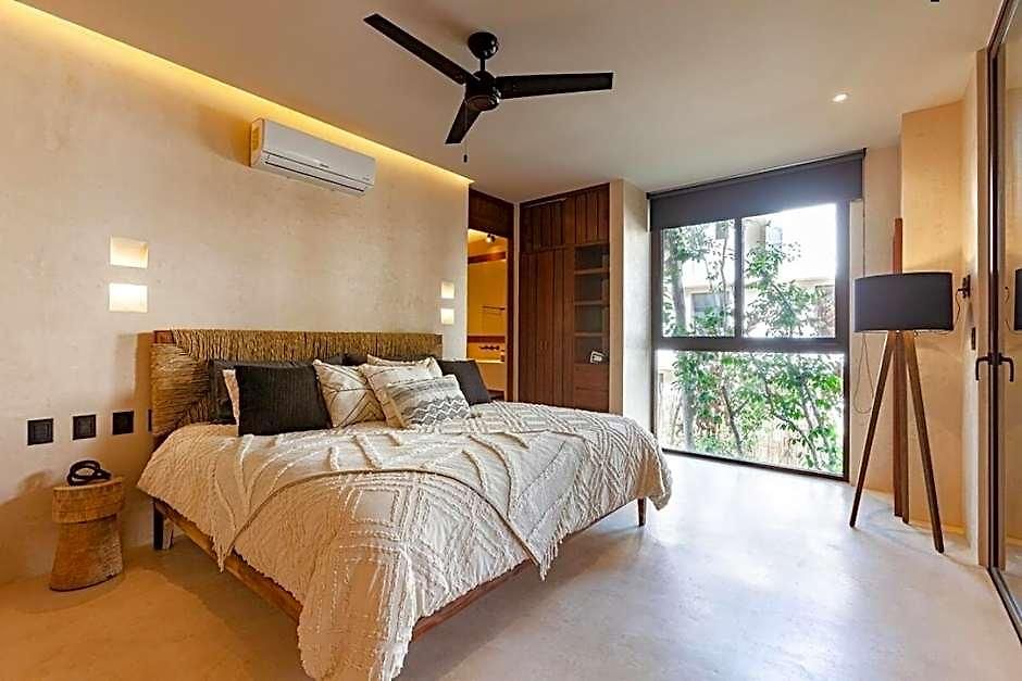 Encanto Luxe Jungle 10min Beachhot Tubking Apartment Tulum