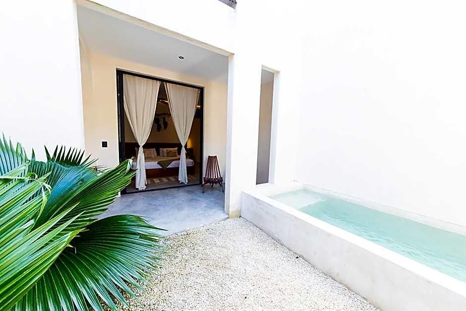 Aparthotel Tierra - Pool & Roof Panoramic 3*