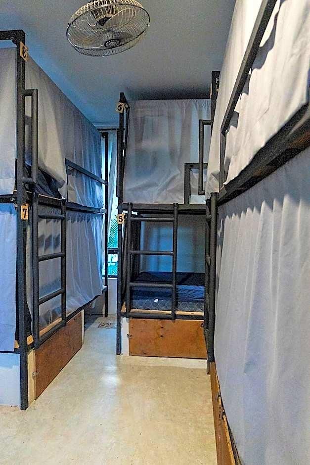 Maui Hostal
