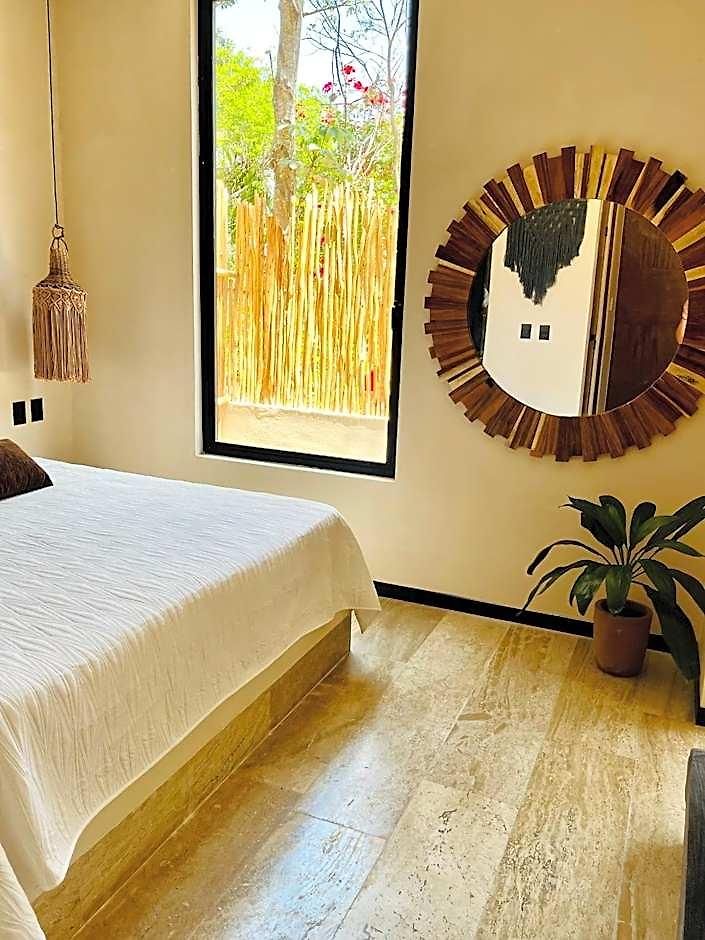 W/plunge Pool & Kitchen * Tulum