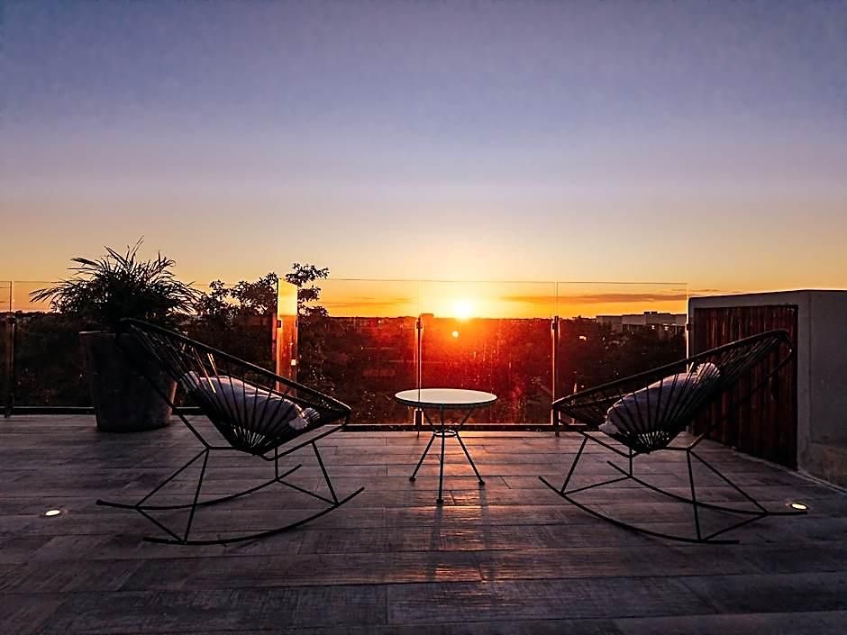 Naj Aparthotel 4*