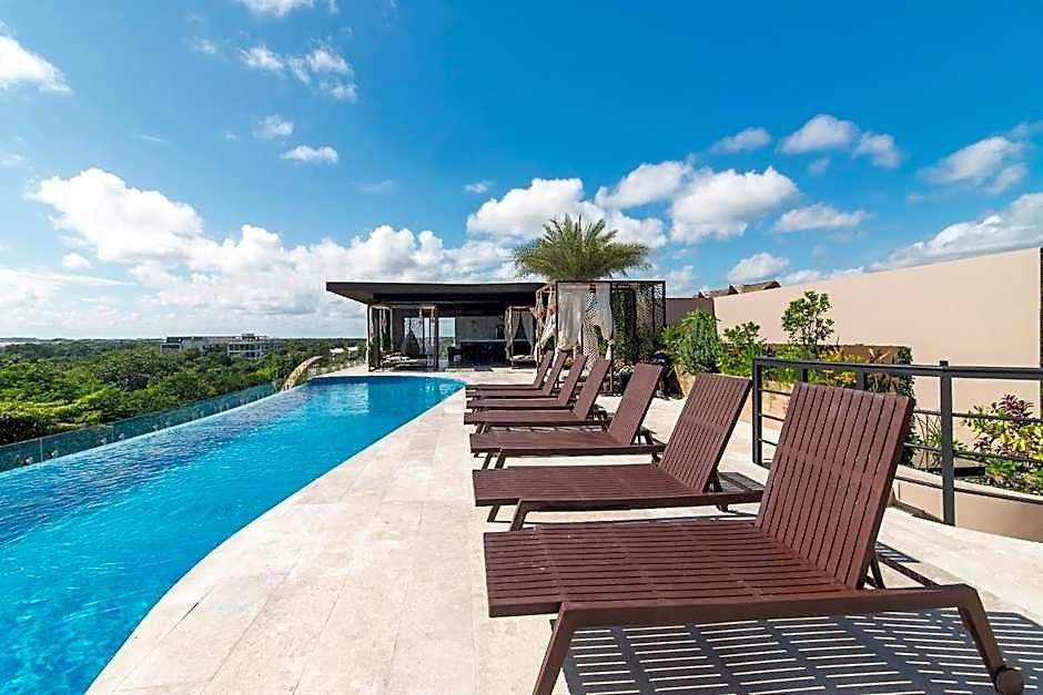 Serenity In The Sky - With Rooftop And Plunge Pool *