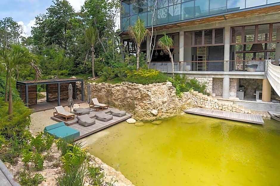 Ideal Location With Cenote Pools Gym Restaurant * Tulum