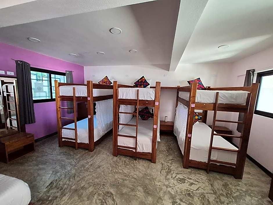 Itza Akumal Hotel