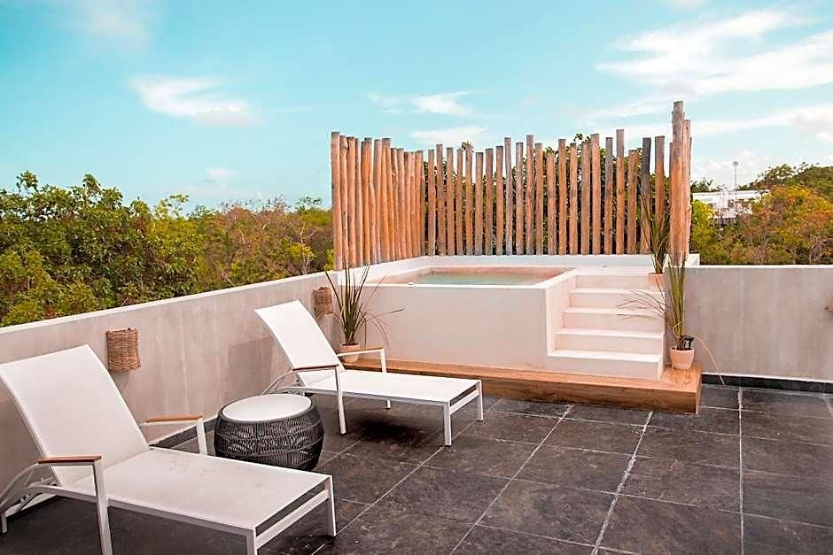 Macondo Aparthotel Tulum