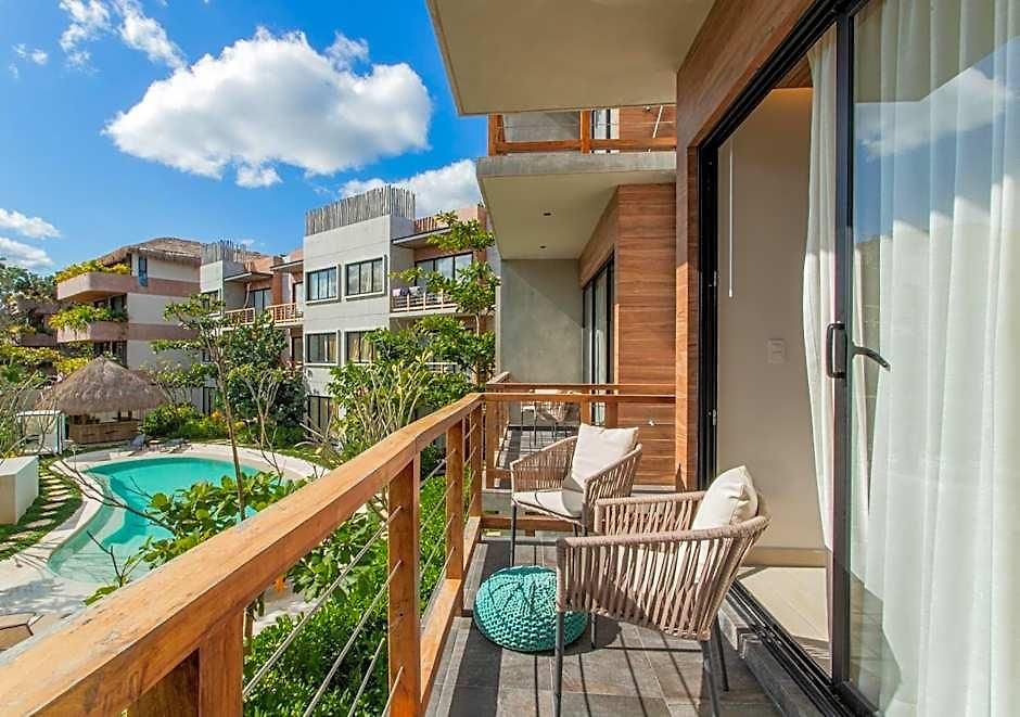 Macondo Aparthotel