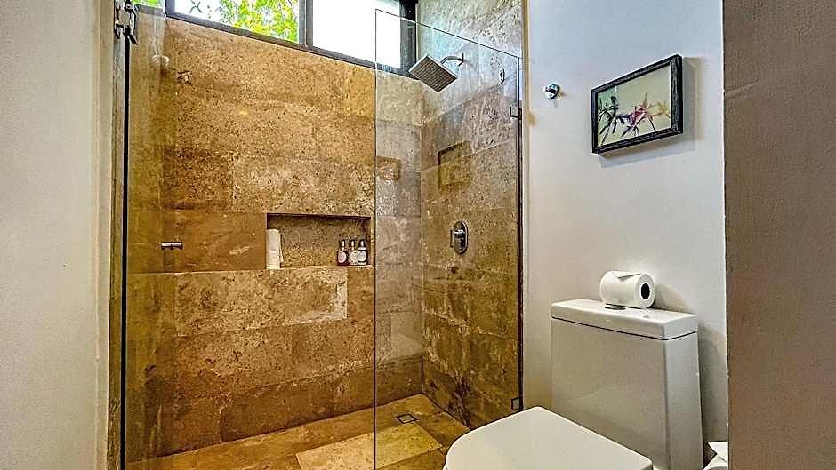 Amaka Calma By Cercana Hotel 4*
