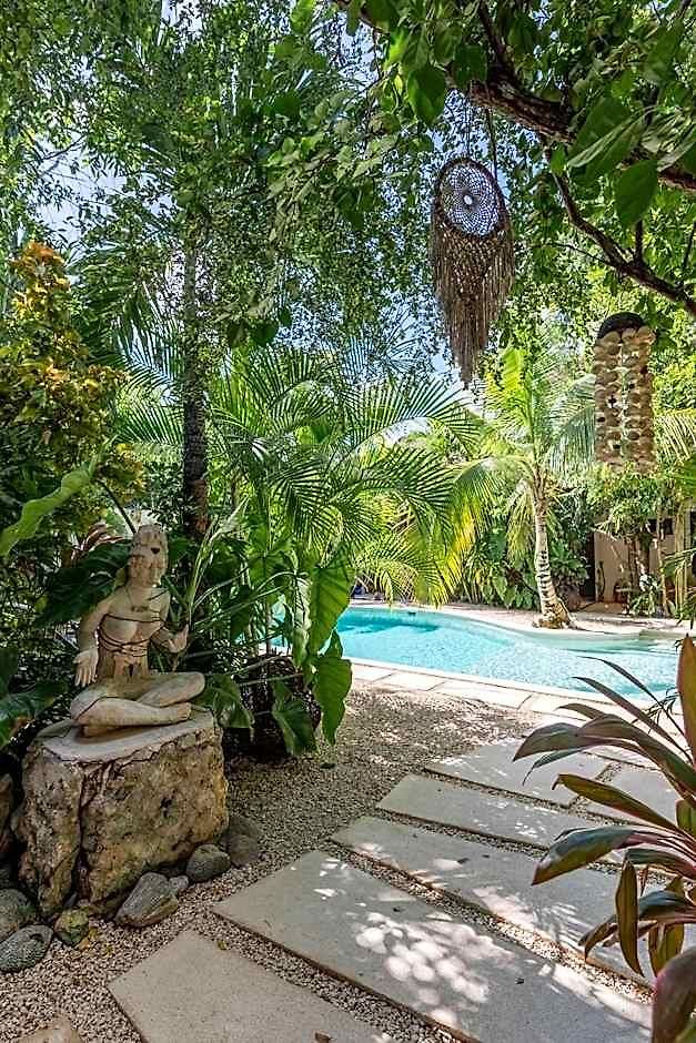 Trece Lunas - Enchanted Tulum
