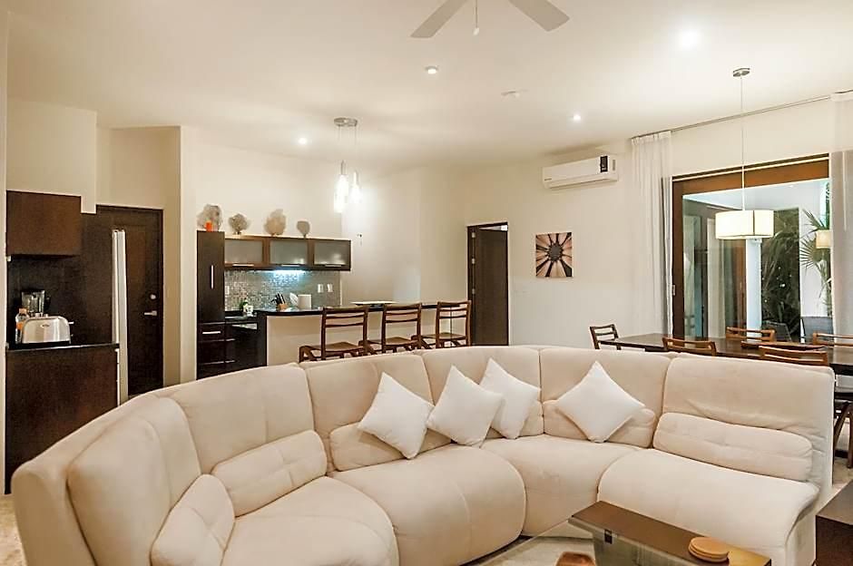 Mak Nuk Village - Clothing Optional Apartahotel 3*
