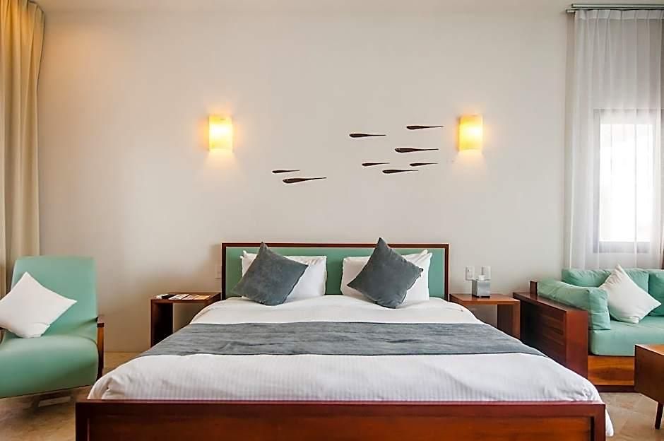 Mak Nuk Village - Clothing Optional Apartahotel 3*
