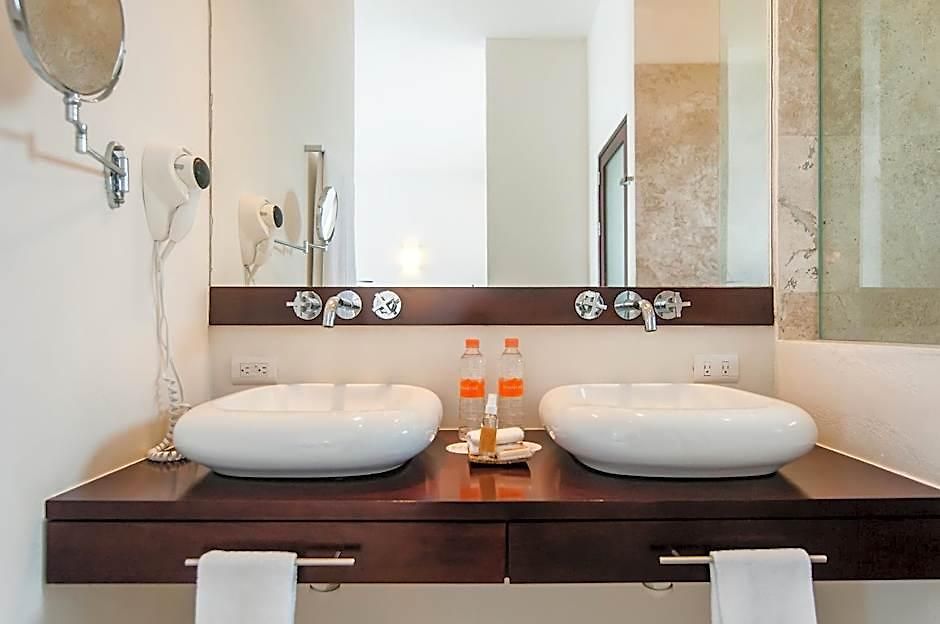 Mak Nuk Village - Clothing Optional 3* Tulum