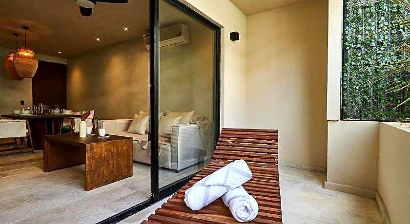 Hotel Bakal By Lockey 3*
