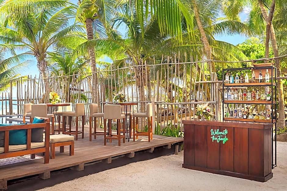 Hotel Secrets And Club (adults Only)