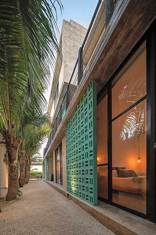 Tropicalito Hotel