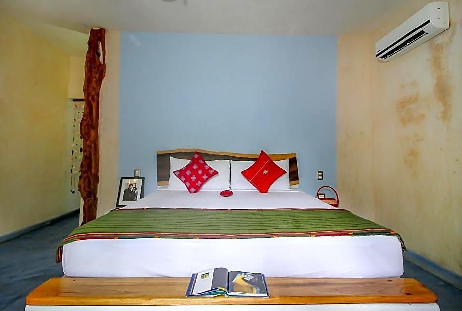 Hotel Corazon De Jade 2*