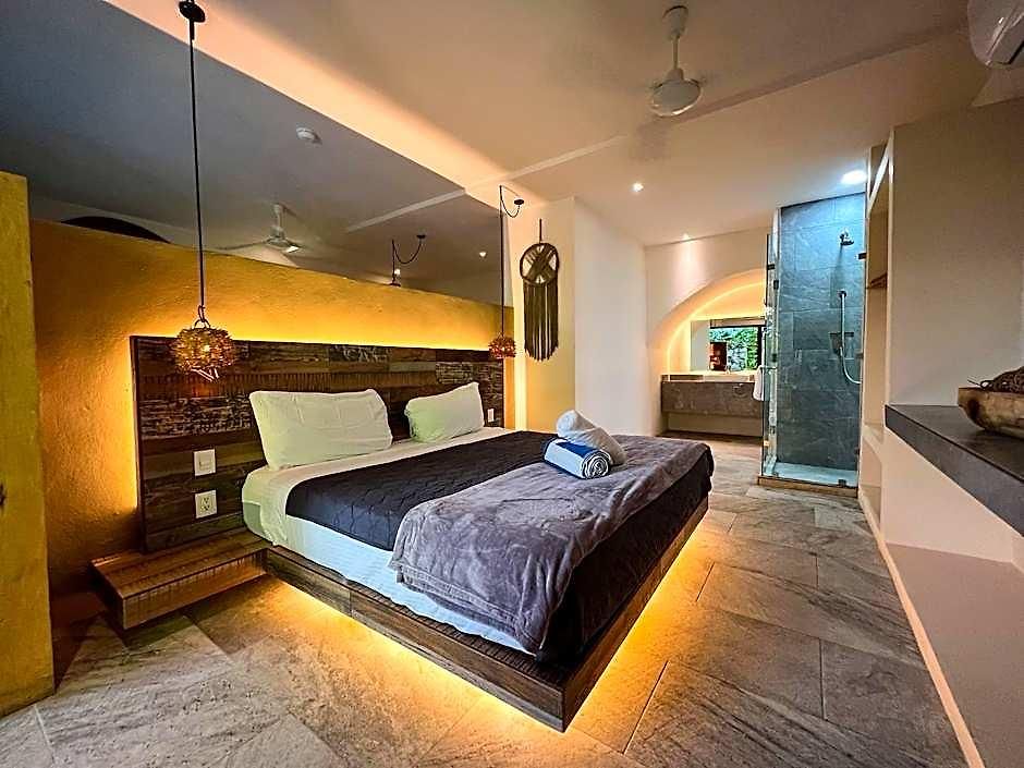 Hotel Kuun Taak 3*