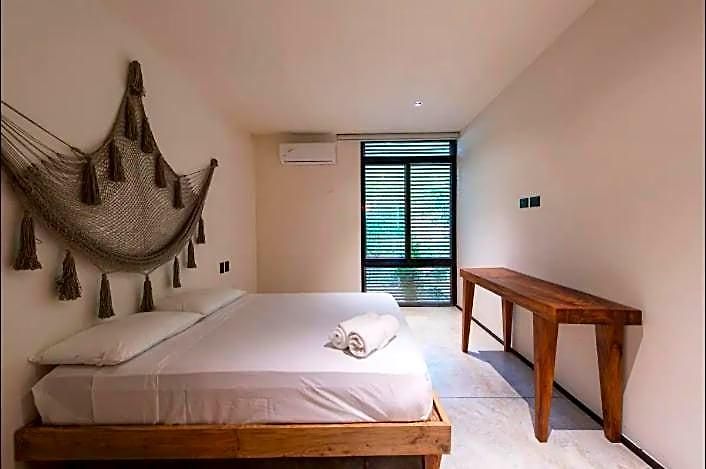 Cozy Ground And Terrace In La Veleta 2br 4 Guests 4*