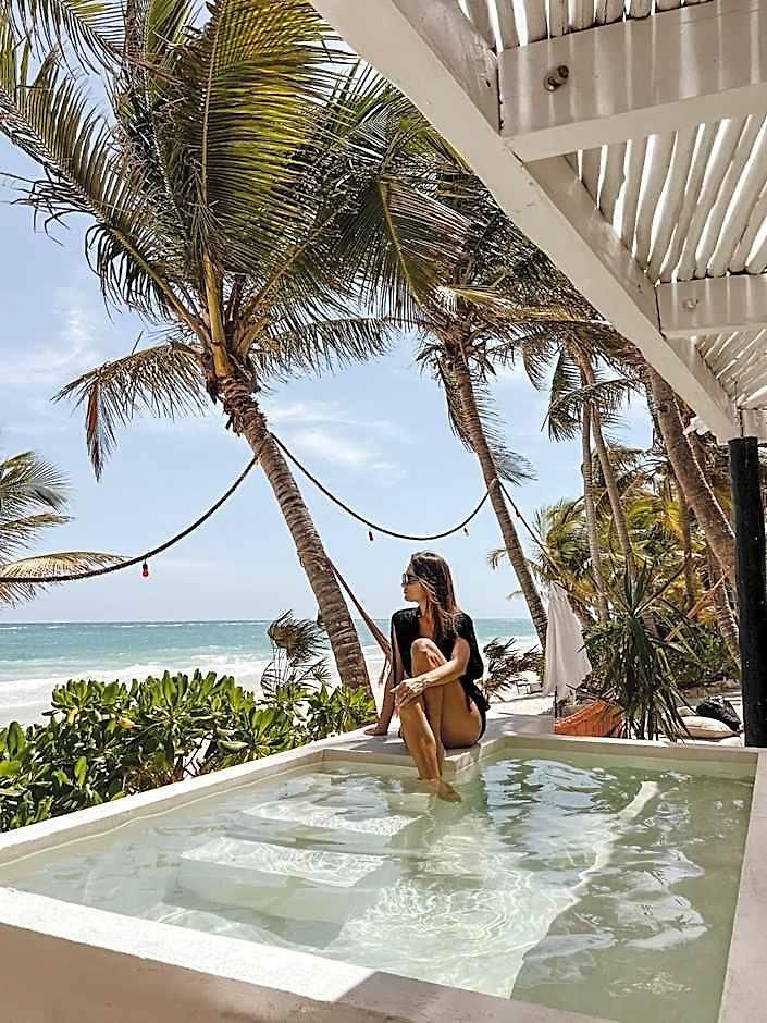 Casa Gitano Hotel 4*