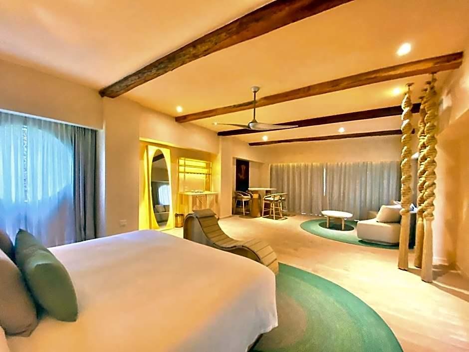Hotel Shibari - Restaurant & Cenote Club