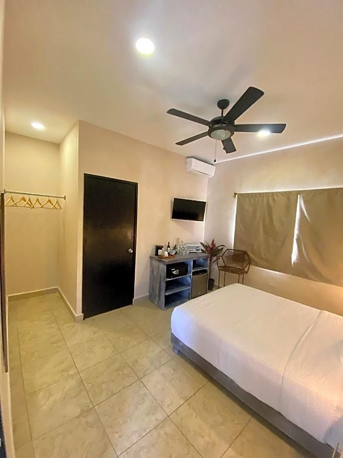 Hotel Barbarella (adults Only) 3*