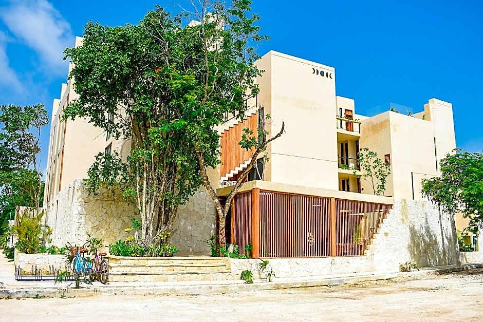 Eterna Hotel 4*