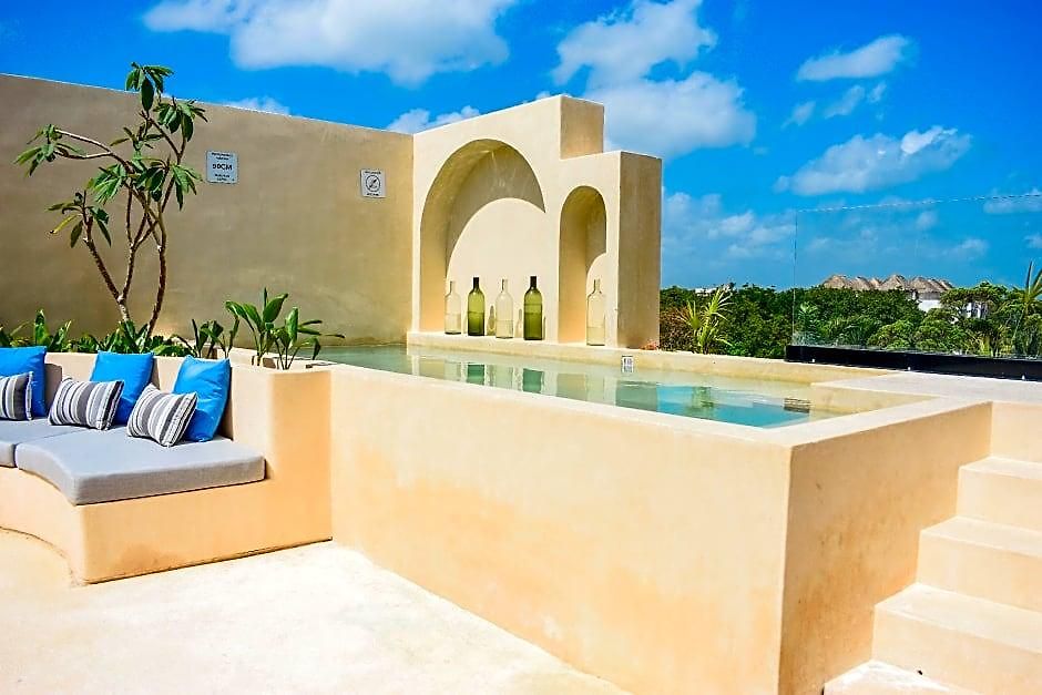 Eterna Hotel 4*