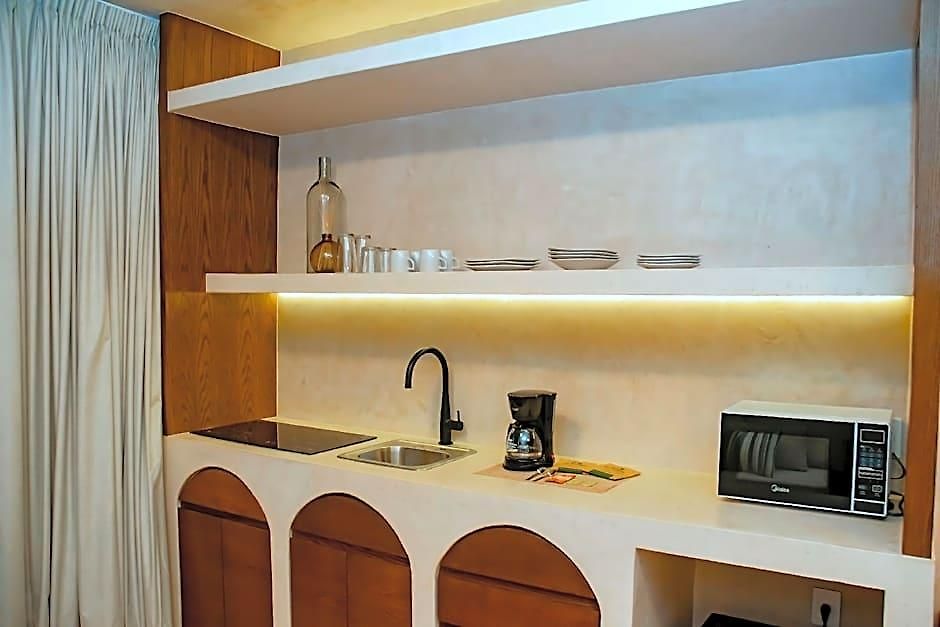 Eterna Hotel 4*
