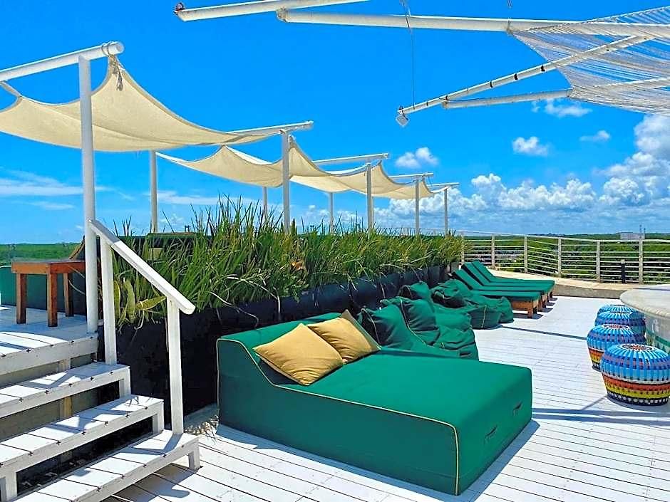 Hotel Siente & Cenote Club