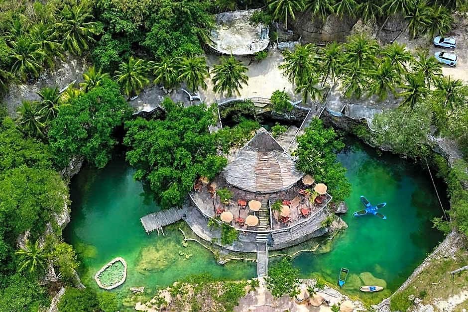 Siente & Cenote Club