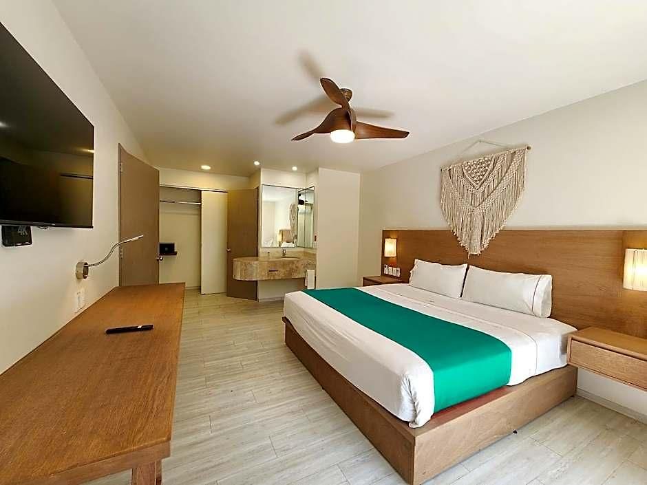 Hotel Siente & Cenote Club 4*