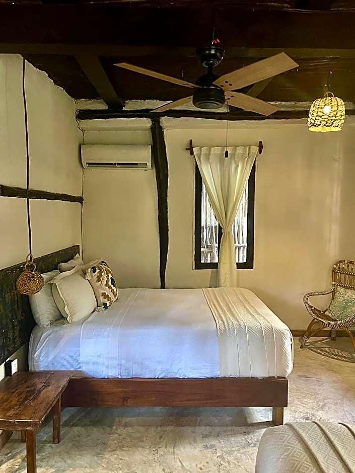 Hotel Sivana 3*