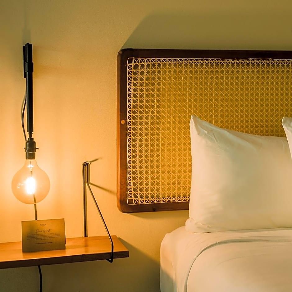 Xperience Hotel