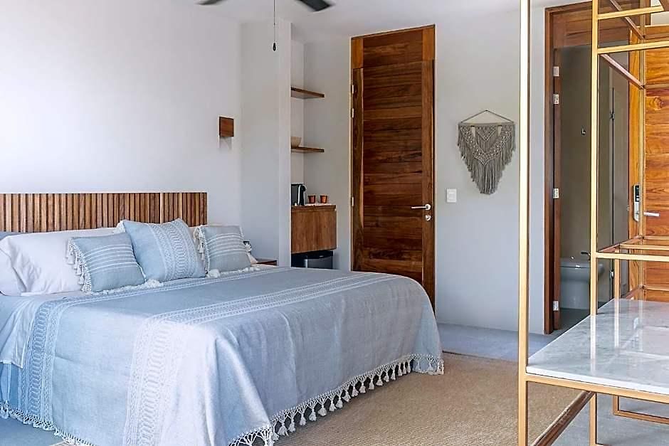 Zereno Boutique Club Access Hotel