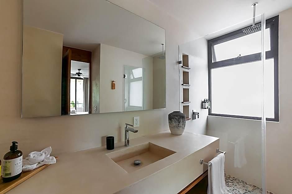 Zereno Boutique Club Access Hotel 4*