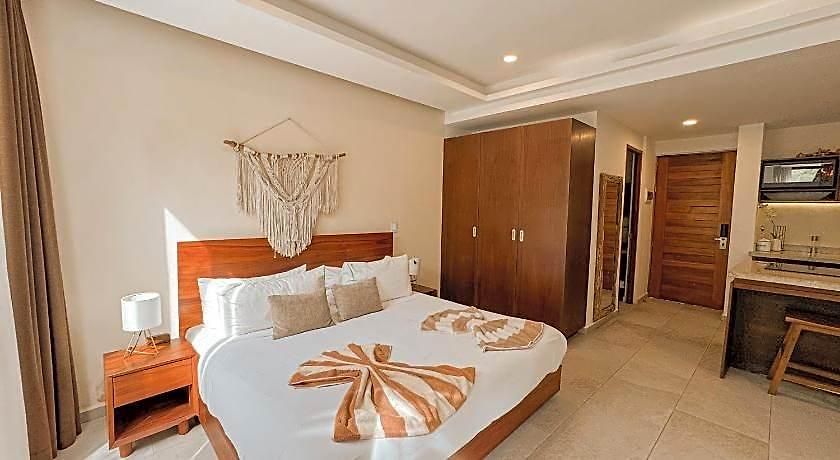 Hotel The Waves By Experience