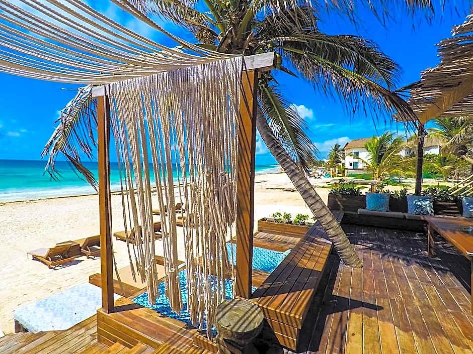 Hotel Amansala 4*