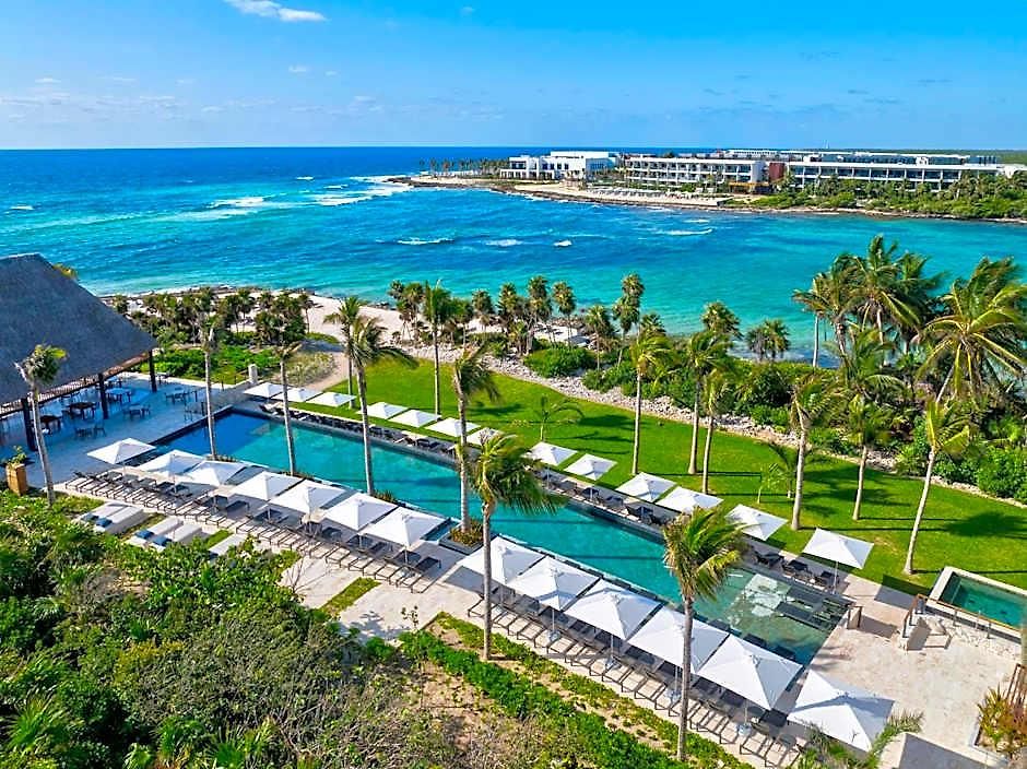 Conrad Riviera Maya Resort 5*