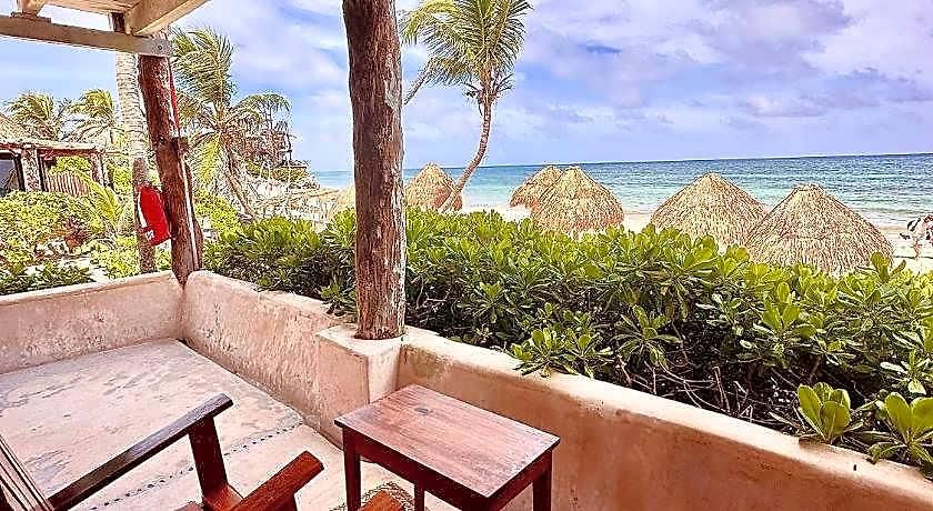 La Conchita (adults Only) 4*