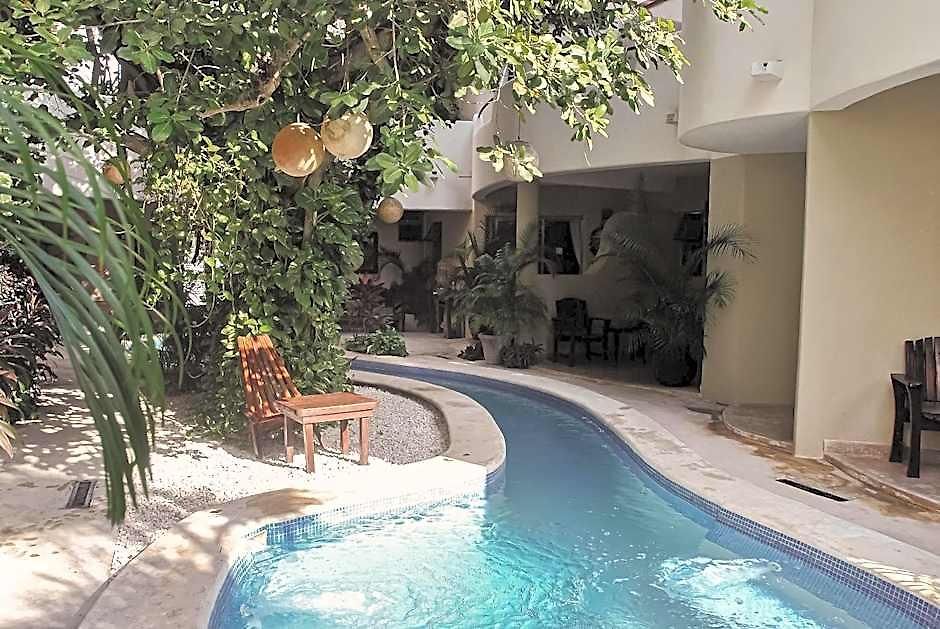 Hotel Boutique 06 (adults Only) 3*