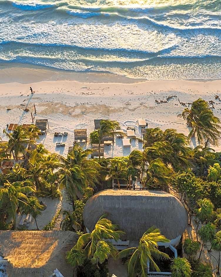 Nest 4* Tulum