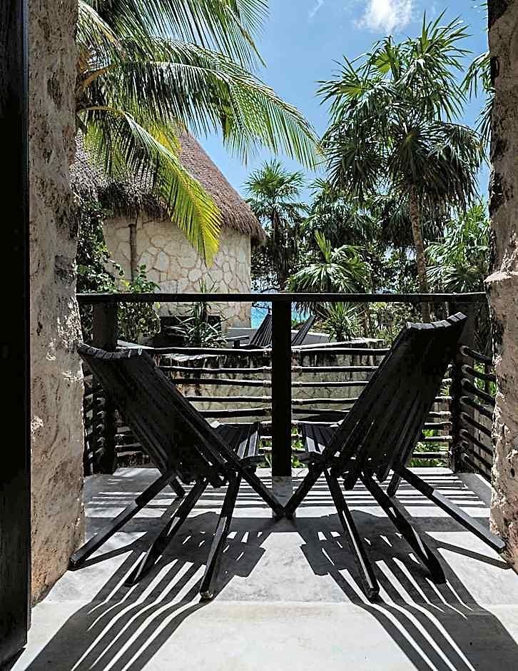 Nest Hotel 4*